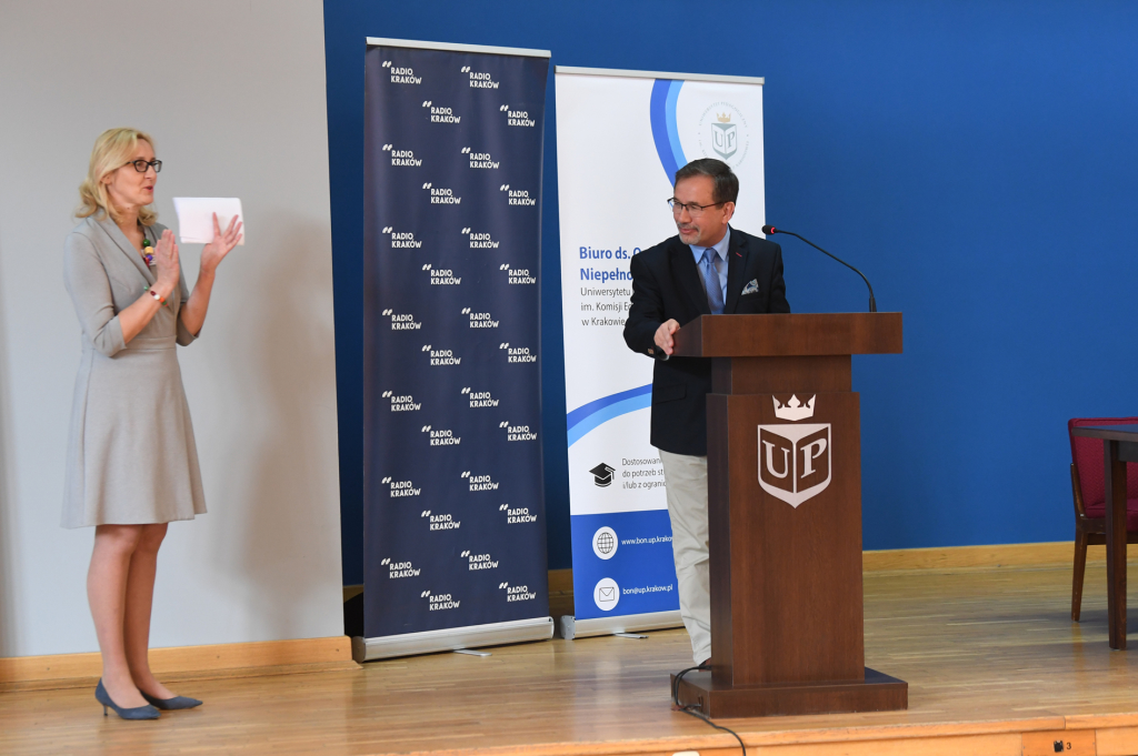 dsc_4863 copy.jpg-podpisanie porozumienia z Krakowskimi Uczelniami Wyższymi  Autor: W. Majka