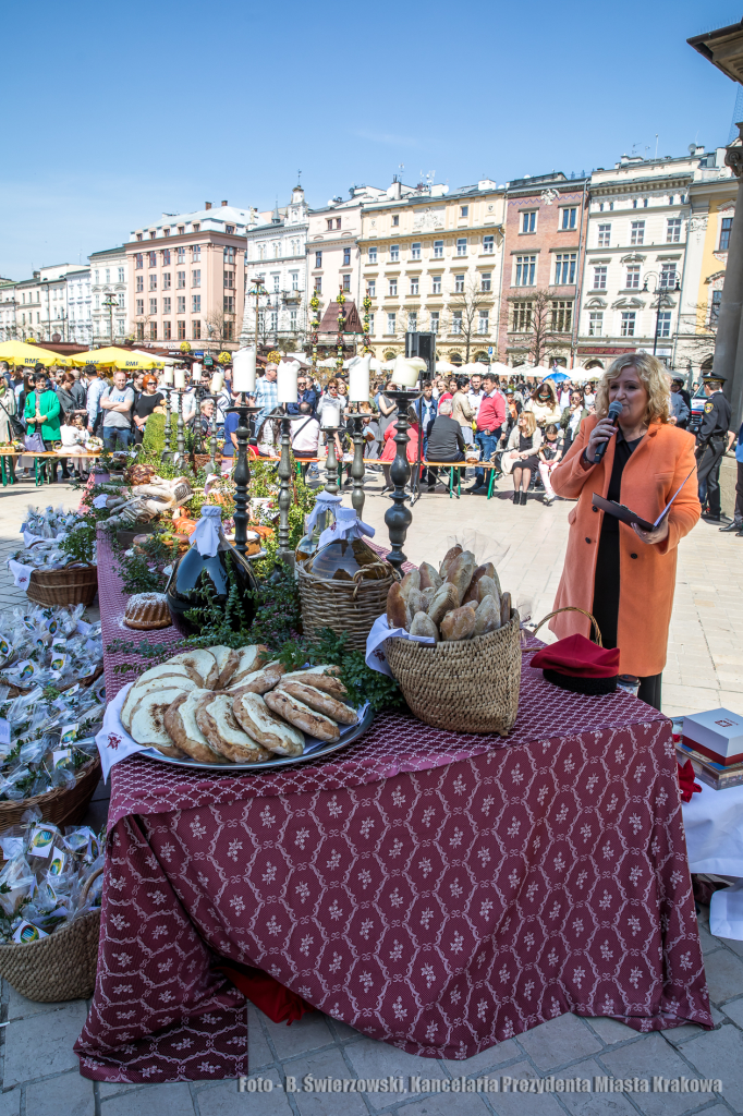 bs-kwietnia 20, 2019-img_5500.jpg-Święcenie,Wielkanoc,Majchrowski  Autor: B. Świerzowski