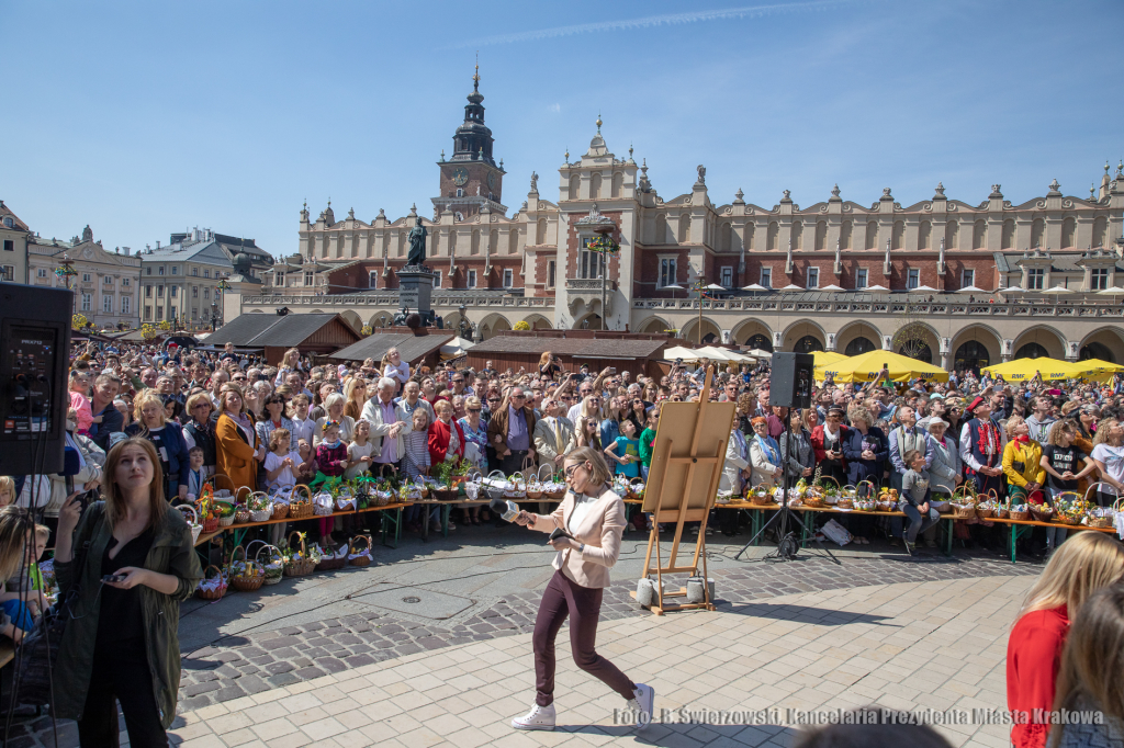 bs-kwietnia 20, 2019-img_5675.jpg-Święcenie,Wielkanoc,Majchrowski  Autor: B. Świerzowski