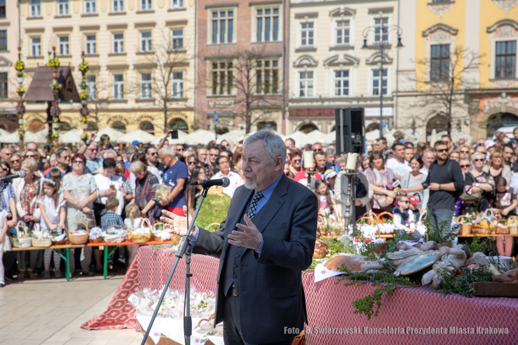 bs-kwietnia 20, 2019-img_5713.jpg-Święcenie,Wielkanoc,Majchrowski  Autor: B. Świerzowski