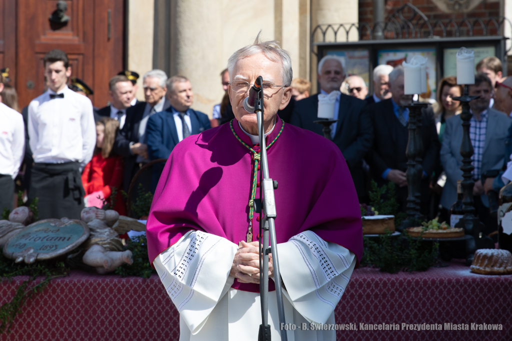 bs-kwietnia 20, 2019-img_5731.jpg-Święcenie,Wielkanoc,Majchrowski  Autor: B. Świerzowski