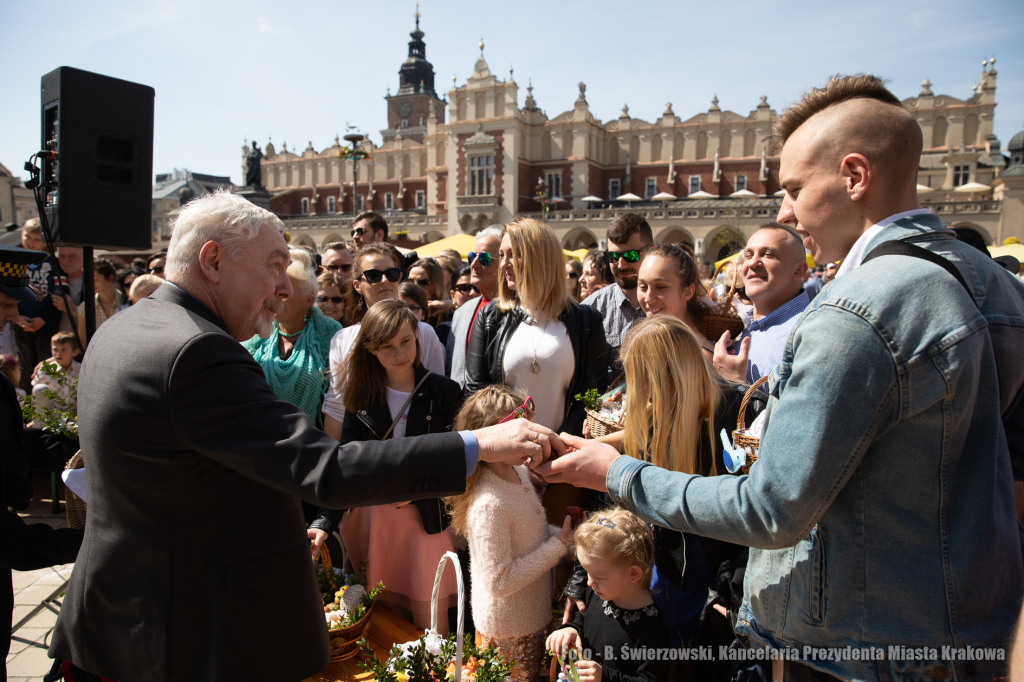 bs-kwietnia 20, 2019-img_5876.jpg-Święcenie,Wielkanoc,Majchrowski  Autor: B. Świerzowski