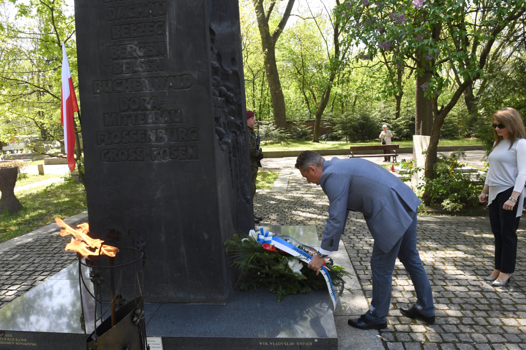 dsc_6806 copy.jpg-Dzień Oswobodzenia Obozów Koncentracyjnych  Autor: W. Majka