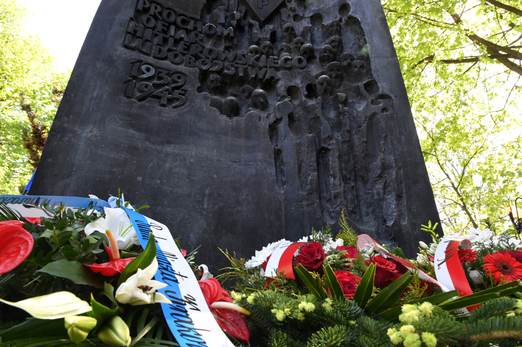 dsc_6826 copy.jpg-Dzień Oswobodzenia Obozów Koncentracyjnych  Autor: W. Majka