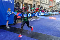 bs-kwietnia 28, 2019-img_7238.jpg-Cracovia Maraton, Majchrowski,Bieg,