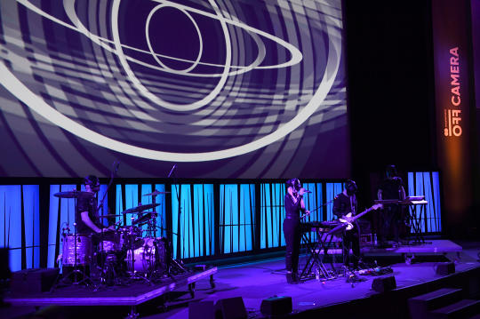 dsc_7055 copy.jpg-Off Camera