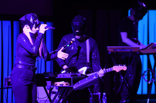 dsc_7059 copy.jpg-Off Camera