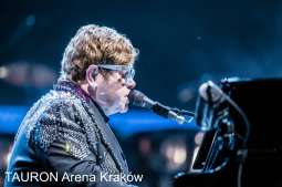 57362597_2621792777850272_749411285652733952_n.jpg-Elton John koncert Tauron Arena