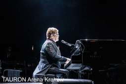 59301527_591268811373044_1739365410173616128_n.jpg-Elton John koncert Tauron Arena