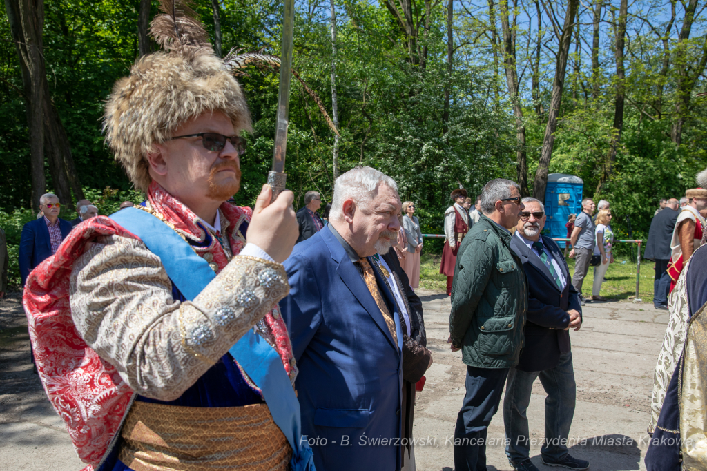 bs-maja 18, 2019-img_0349.jpg-Bractwo Kurkowe,Strzelanie,Majchrowski,Król Kurkowy  Autor: B. Świerzowski