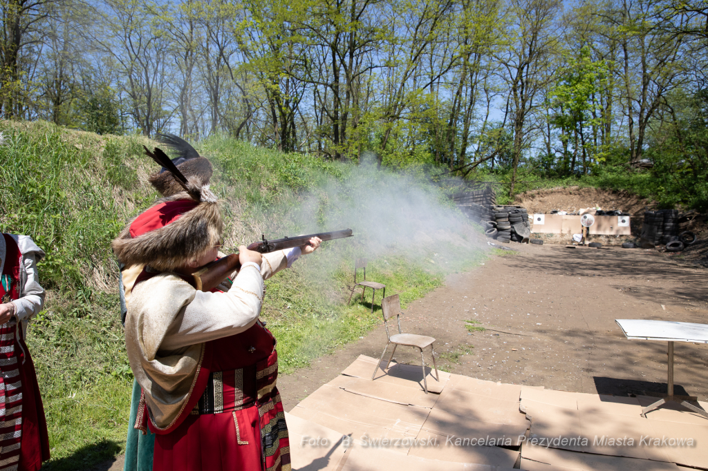 bs-maja 18, 2019-img_0407.jpg-Bractwo Kurkowe,Strzelanie,Majchrowski,Król Kurkowy  Autor: B. Świerzowski