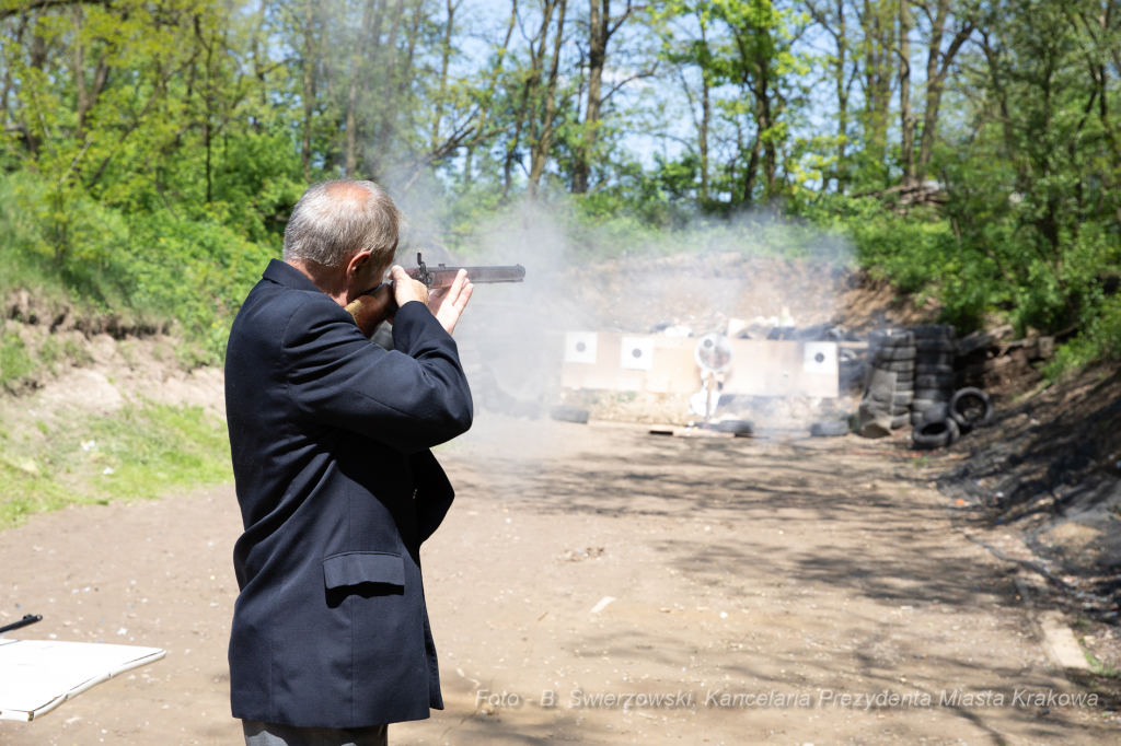 bs-maja 18, 2019-img_0441.jpg-Bractwo Kurkowe,Strzelanie,Majchrowski,Król Kurkowy  Autor: B. Świerzowski