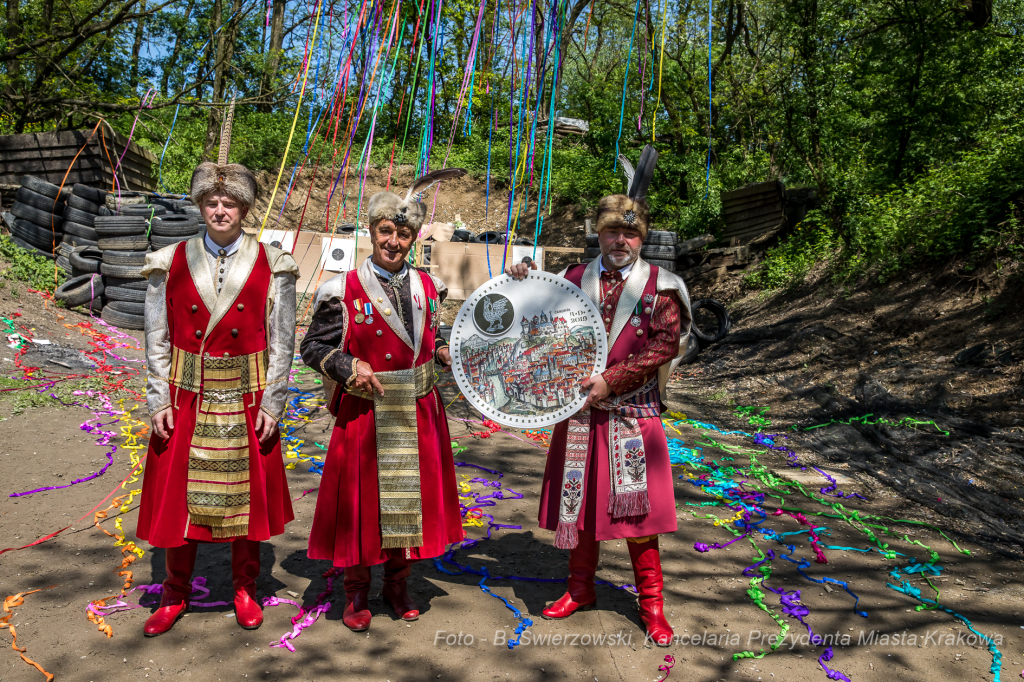 bs-maja 18, 2019-img_0489.jpg-Bractwo Kurkowe,Strzelanie,Majchrowski,Król Kurkowy  Autor: B. Świerzowski