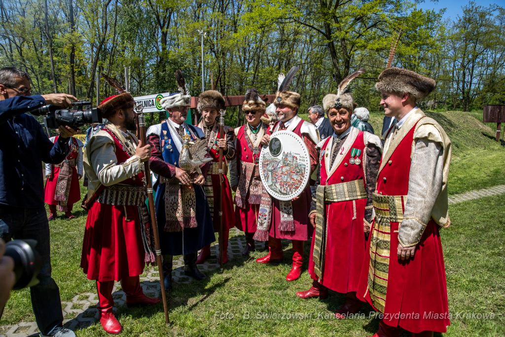 bs-maja 18, 2019-img_0521.jpg-Bractwo Kurkowe,Strzelanie,Majchrowski,Król Kurkowy  Autor: B. Świerzowski