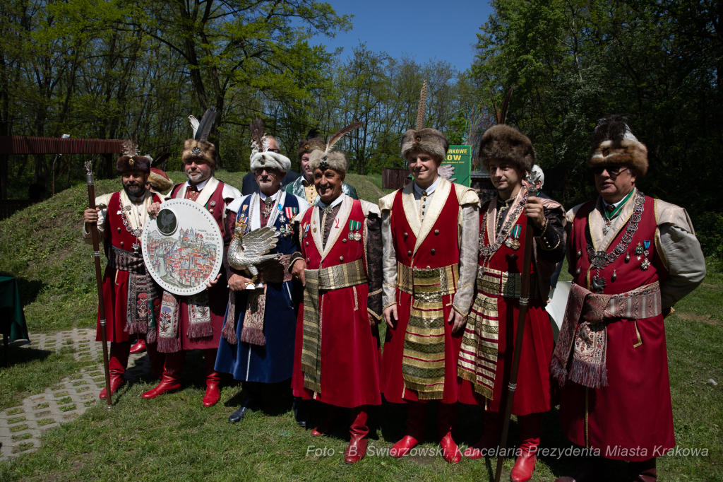 bs-maja 18, 2019-img_0526.jpg-Bractwo Kurkowe,Strzelanie,Majchrowski,Król Kurkowy  Autor: B. Świerzowski