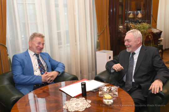 dsc_9859 copy03.jpg-Supron