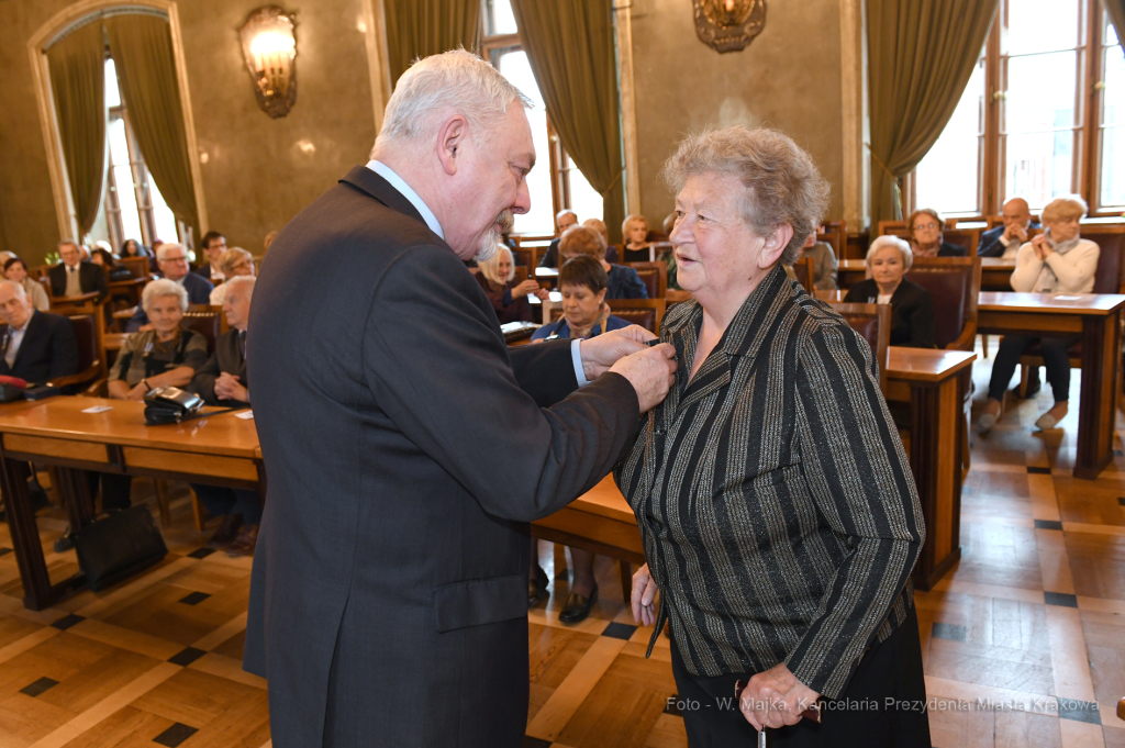 dsc_1342 copy30.jpg-Honoris Gratia  Autor: W. Majka