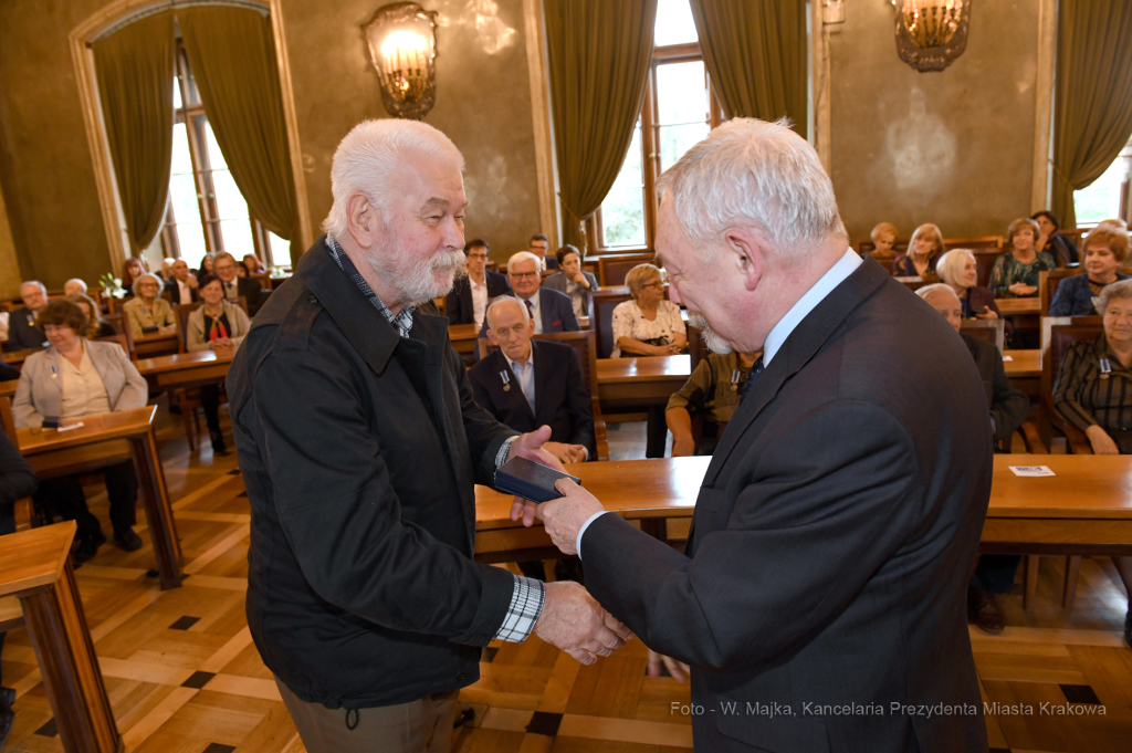 dsc_1363 copy38.jpg-Honoris Gratia  Autor: W. Majka