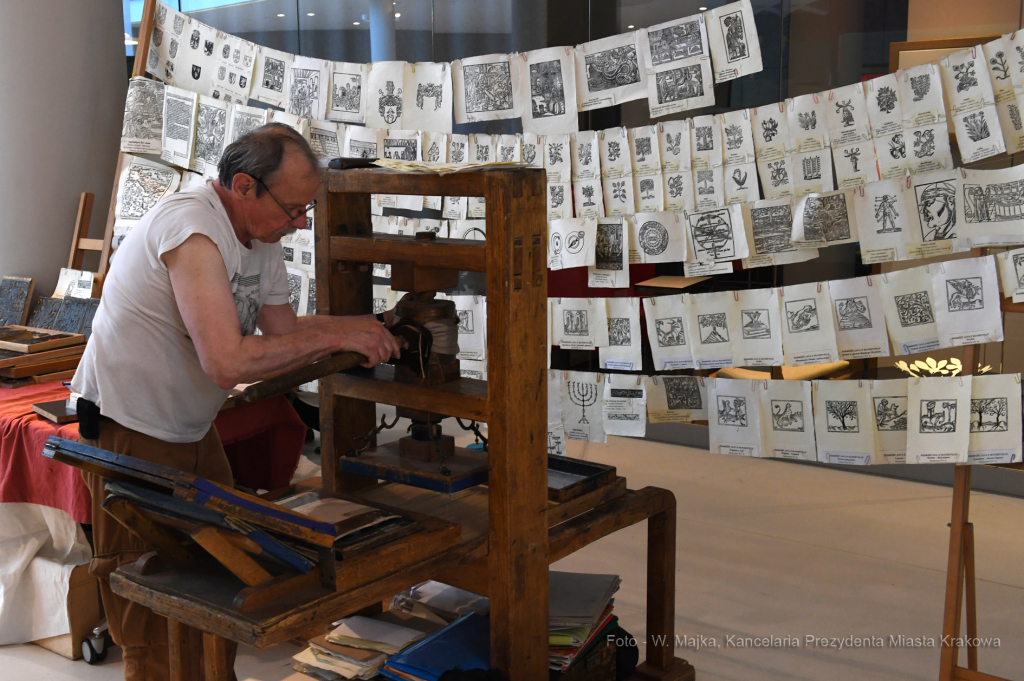 dsc_1994 copy19.jpg-OWHC  Autor: W. Majka