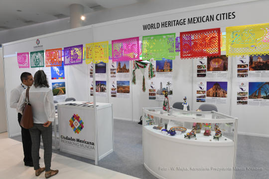 dsc_2001 copy20.jpg-OWHC