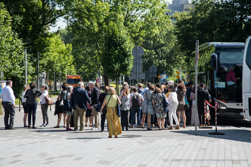 bs_190603_1552.jpg-Nowa Huta , OWHC  Autor: B. Świerzowski