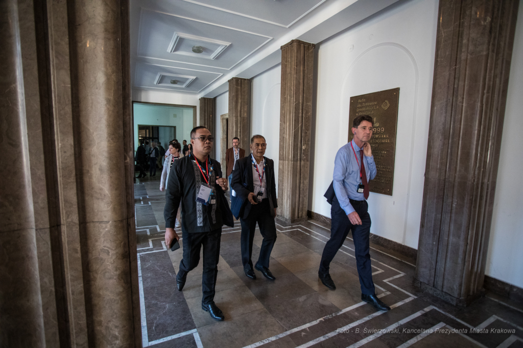 bs_190603_1633.jpg-Nowa Huta , OWHC  Autor: B. Świerzowski