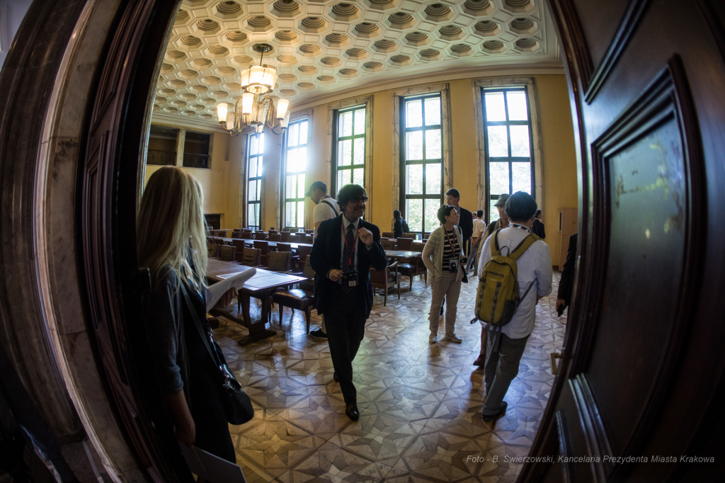 bs_190603_1656.jpg-Nowa Huta , OWHC  Autor: B. Świerzowski