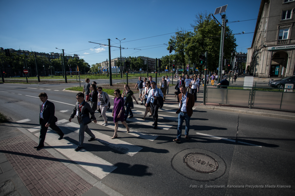 bs_190603_1800.jpg-Nowa Huta , OWHC  Autor: B. Świerzowski