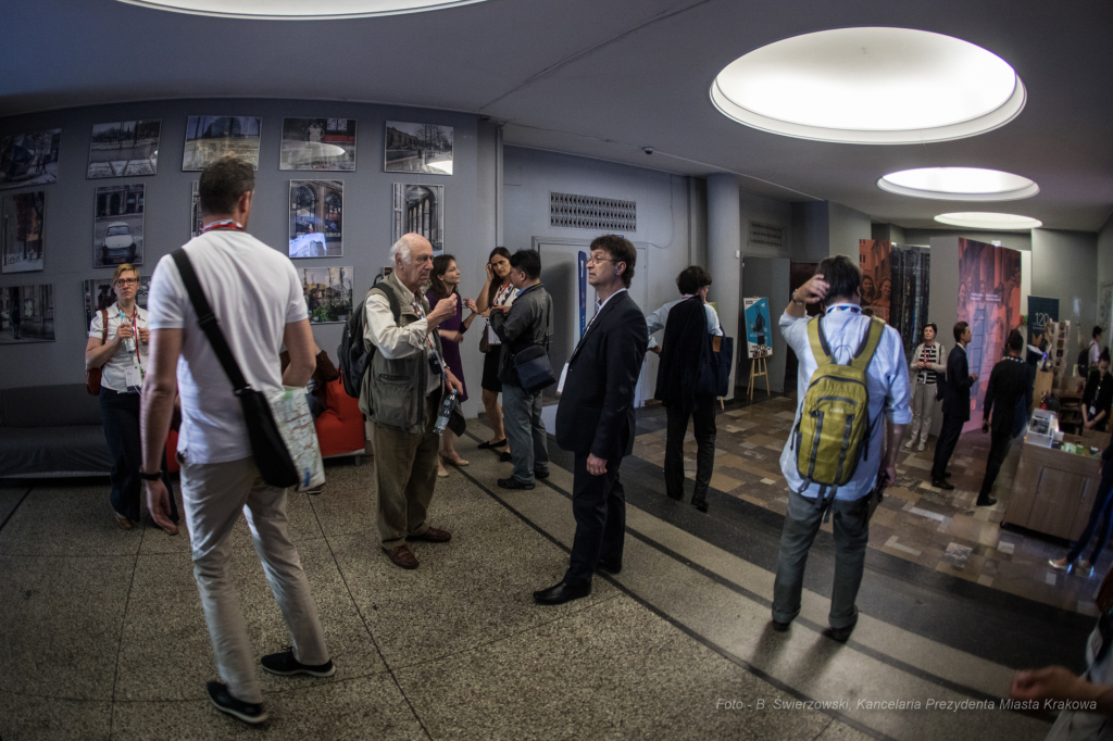 bs_190603_1864.jpg-Nowa Huta , OWHC  Autor: B. Świerzowski