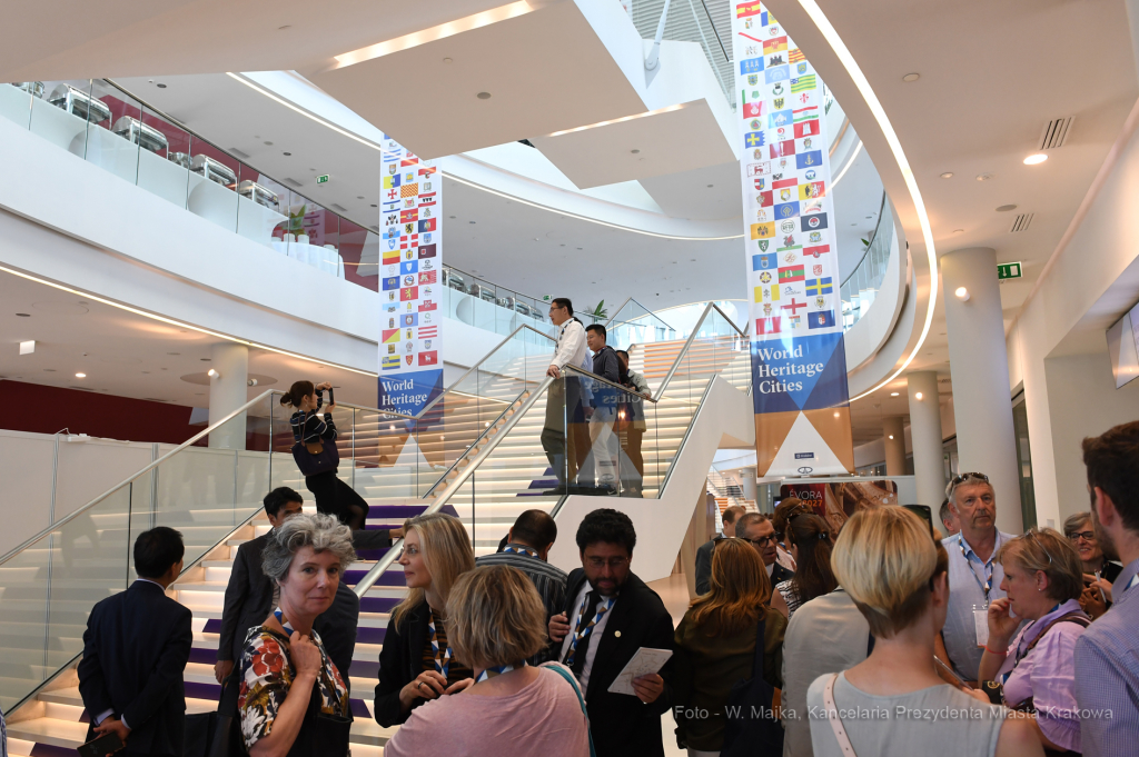 dsc_2142 copy05.jpg-Wizyta studyjna na Zabłociu - OWHC  Autor: W. Majka