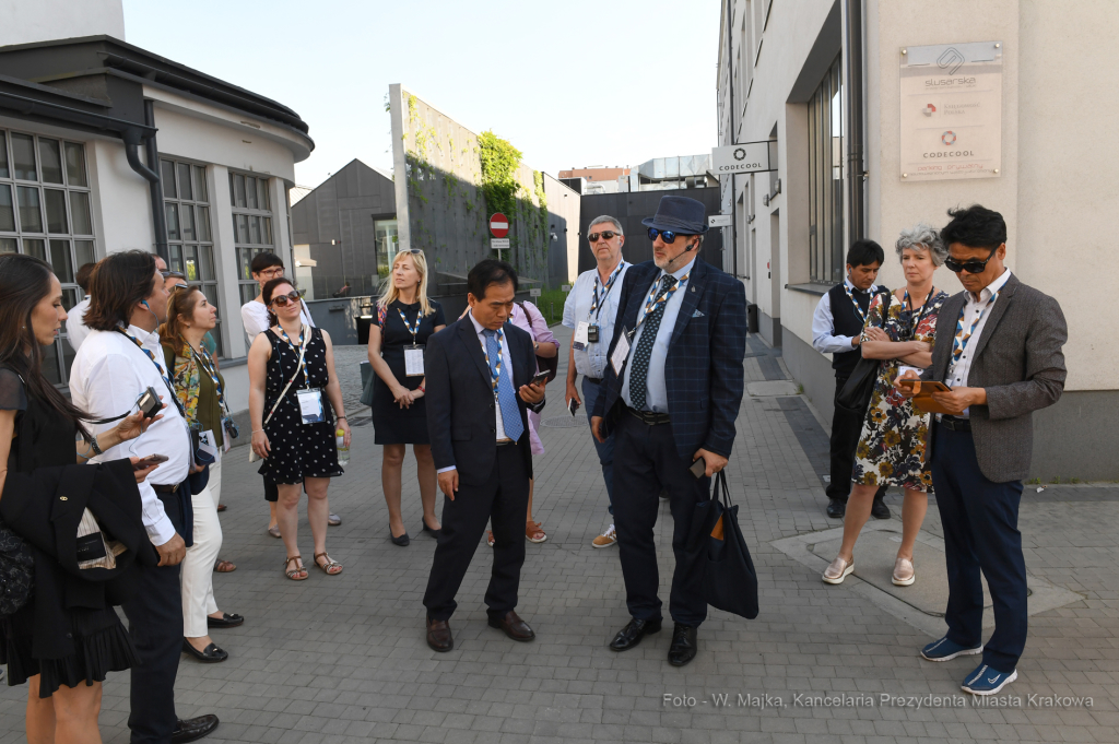 dsc_2312 copy36.jpg-Wizyta studyjna na Zabłociu - OWHC  Autor: W. Majka