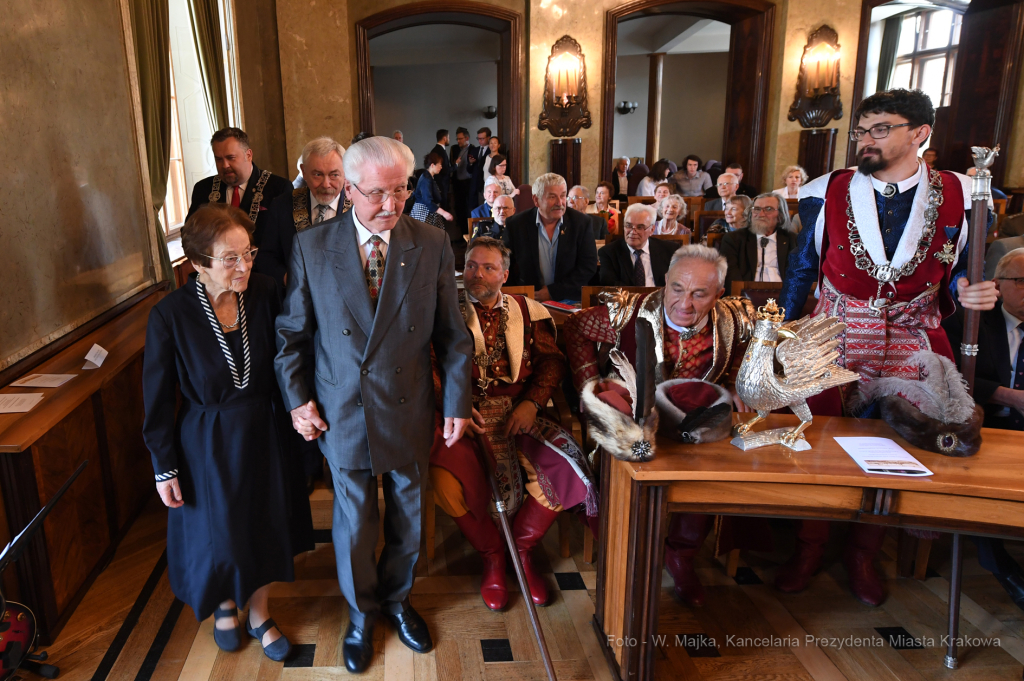 dsc_3160 copy03.jpg-Honorowego Obywatela prof. Antoniemu Dziatkow  Autor: W. Majka