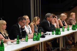 dsc_2635 copy06.jpg-Okrągły stół  - OWHC