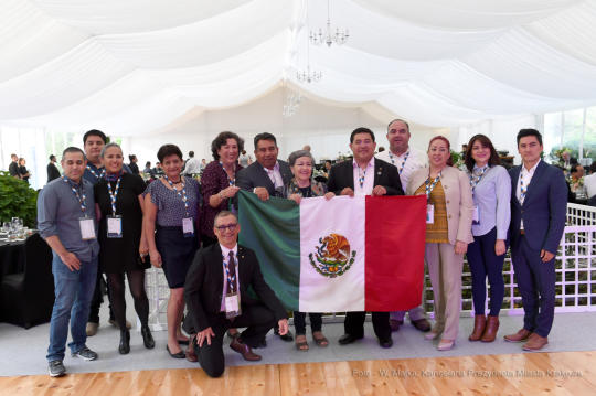 dsc_3472 copy02.jpg-Ceremonia zakończenia Kongresu OWHC