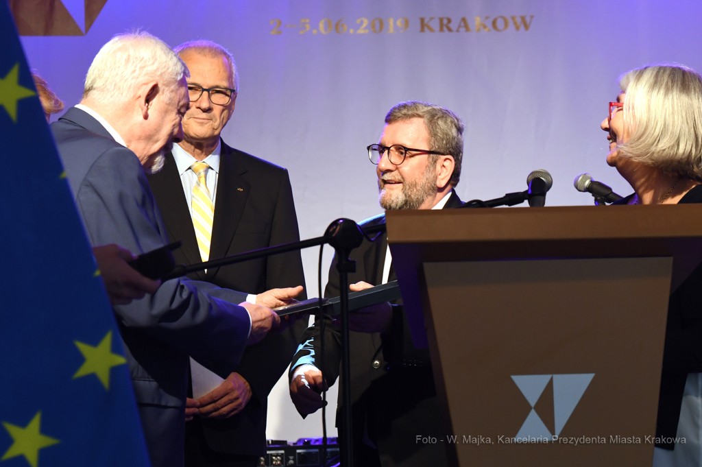 dsc_3601 copy08.jpg-Ceremonia zakończenia Kongresu OWHC  Autor: W. Majka