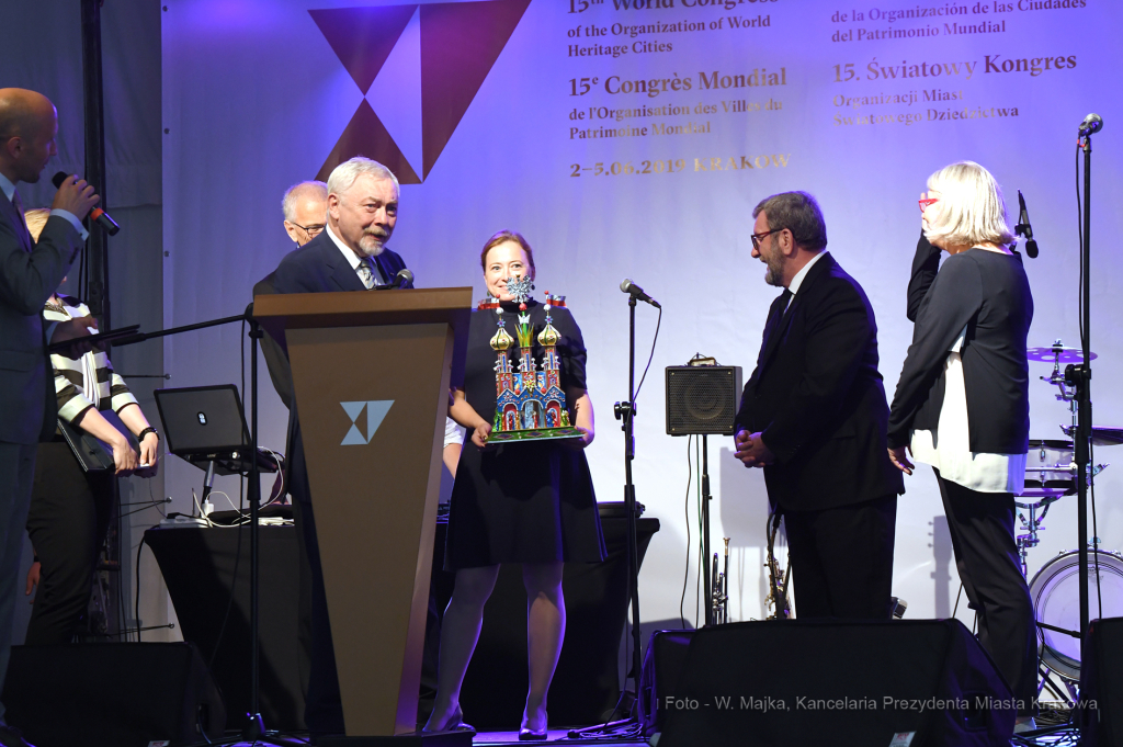 dsc_3608 copy09.jpg-Ceremonia zakończenia Kongresu OWHC  Autor: W. Majka