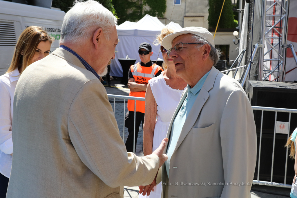 bs-czerwca 09, 2019-img_7726.jpg-Dzień Otwarty Magistratu,Majchrowski  Autor: B. Świerzowski