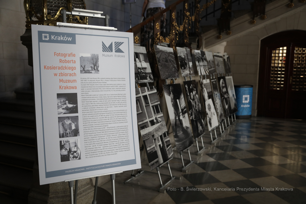 bs-czerwca 09, 2019-zdjęcie 09.06.2019, 09 12 29.jpg-Dzień Otwarty Magistratu,Majchrowski  Autor: B. Świerzowski