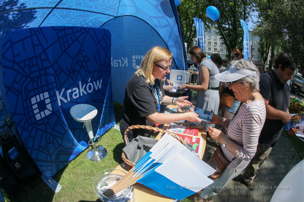 bs-czerwca 09, 2019-zdjęcie 09.06.2019, 10 43 38.jpg-Dzień Otwarty Magistratu,Majchrowski Howa Huta  Autor: B. Świerzowski