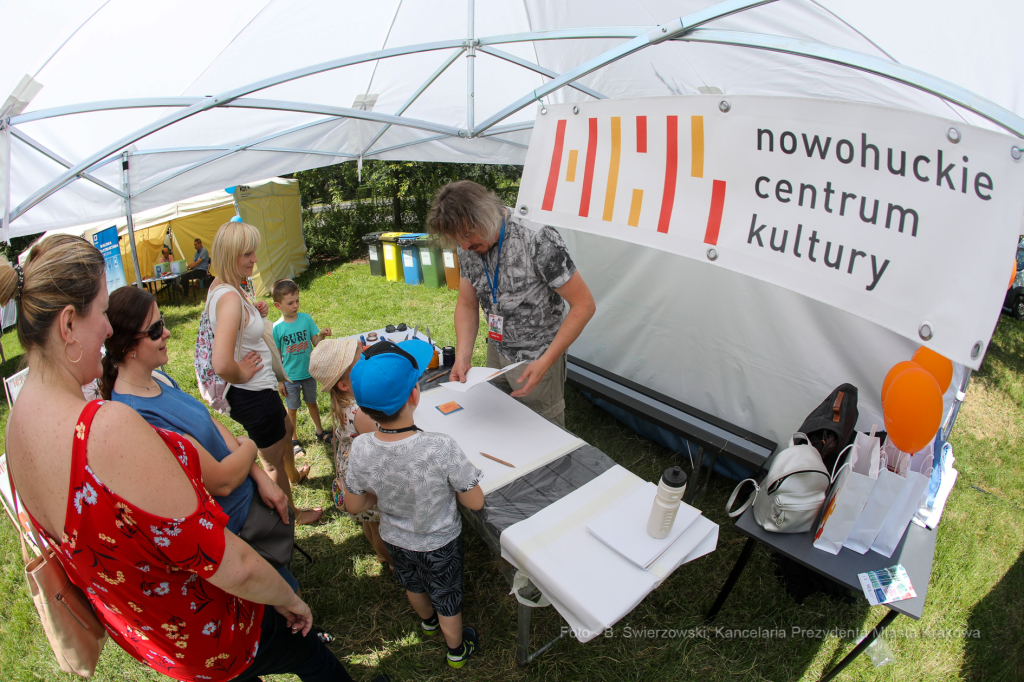 bs-czerwca 09, 2019-zdjęcie 09.06.2019, 10 50 11.jpg-Dzień Otwarty Magistratu,Majchrowski Howa Huta  Autor: B. Świerzowski