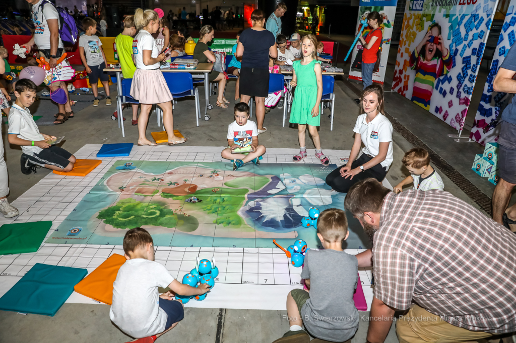 bs-czerwca 09, 2019-img_7855.jpg-Tauron Arena,Urodziny  Autor: B. Świerzowski