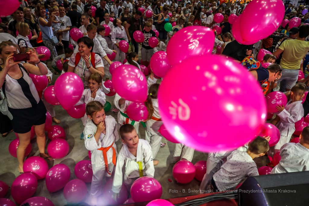 bs-czerwca 09, 2019-img_8004.jpg-Tauron Arena,Urodziny  Autor: B. Świerzowski