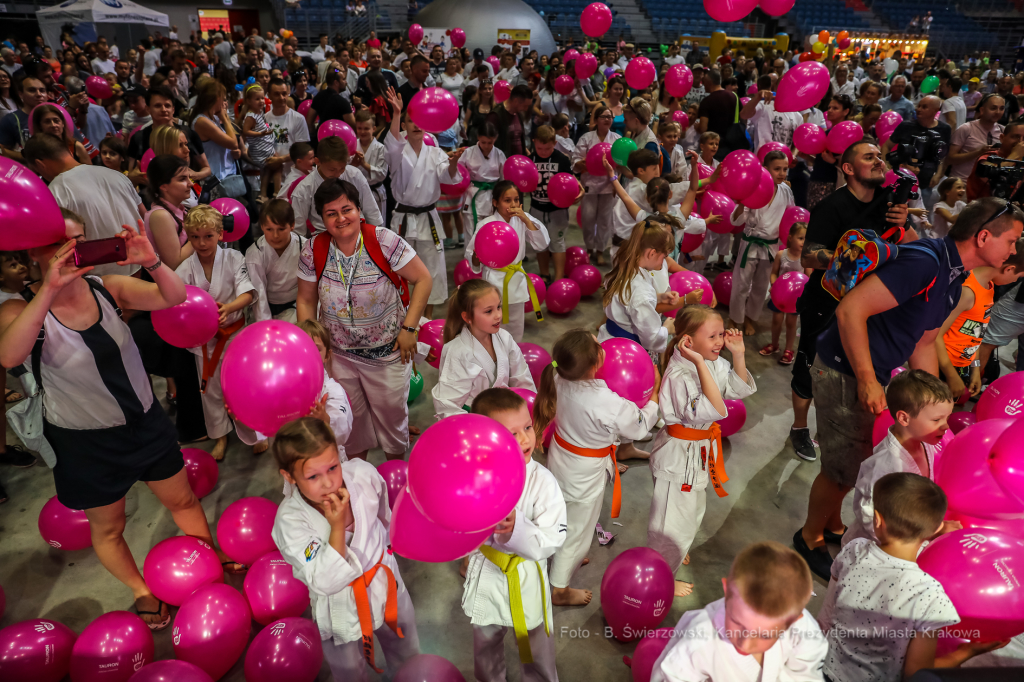 bs-czerwca 09, 2019-img_8006.jpg-Tauron Arena,Urodziny  Autor: B. Świerzowski