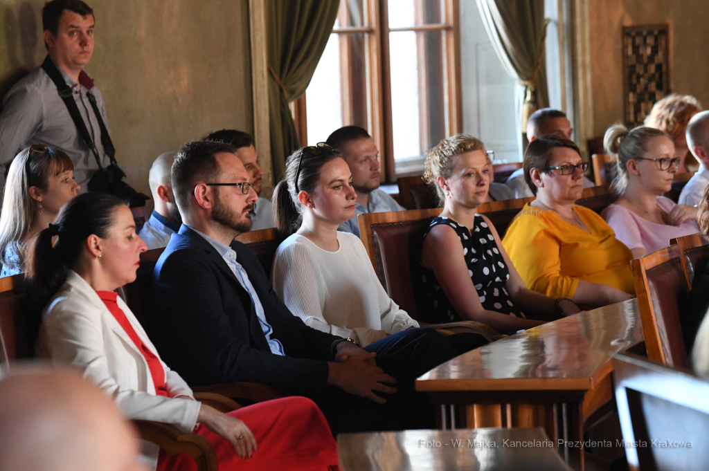 dsc_4852 copy07.jpg-Pióro Businessu  Autor: W. Majka