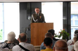 dsc_4990 copy02.jpg-Wręczenie odznaczeń obronności kraju