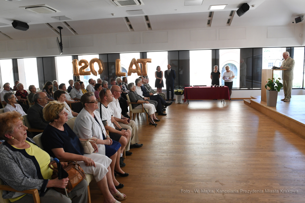 dsc_4995 copy03.jpg-Wręczenie odznaczeń obronności kraju  Autor: W. Majka