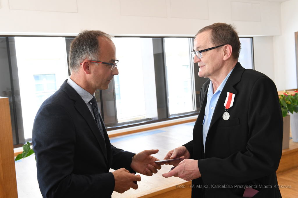 dsc_5018 copy11.jpg-Wręczenie odznaczeń obronności kraju  Autor: W. Majka