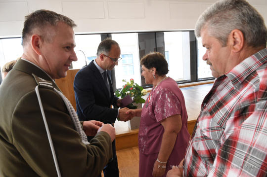 dsc_5040 copy19.jpg-Wręczenie odznaczeń obronności kraju