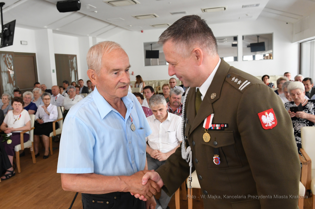 dsc_5054 copy23.jpg-Wręczenie odznaczeń obronności kraju  Autor: W. Majka