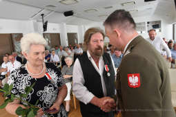 dsc_5117 copy49.jpg-Wręczenie odznaczeń obronności kraju